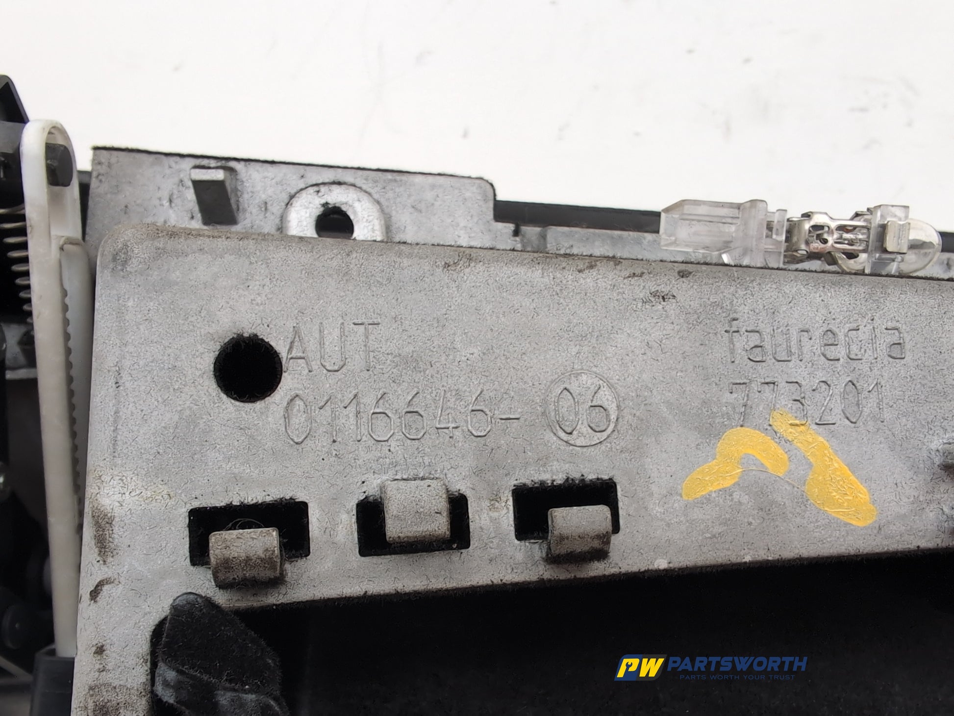 Glove Compartment Assembly 5