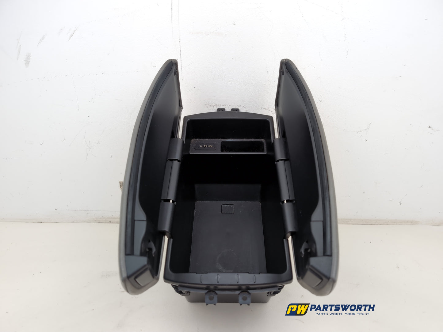 Centre Console Armrest 5