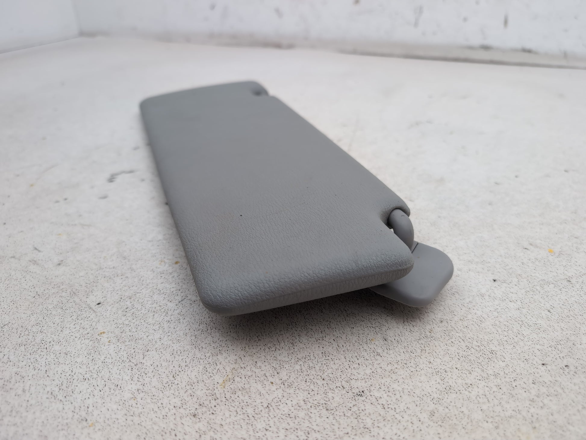 Sun Visor LH 5