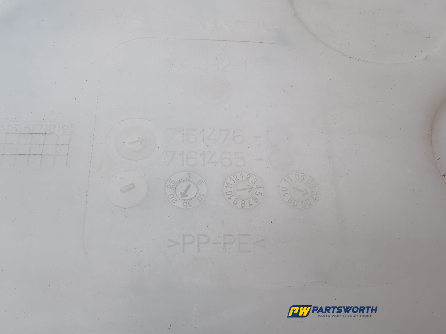 Washer Bottle Windscreen 5