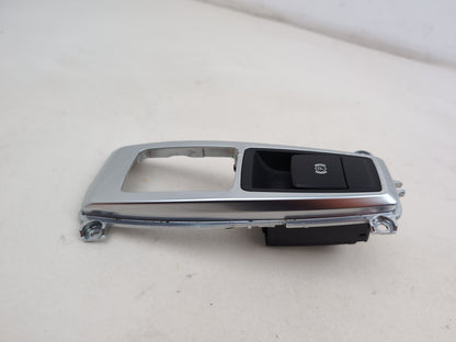 Switch Electric Handbrake 3