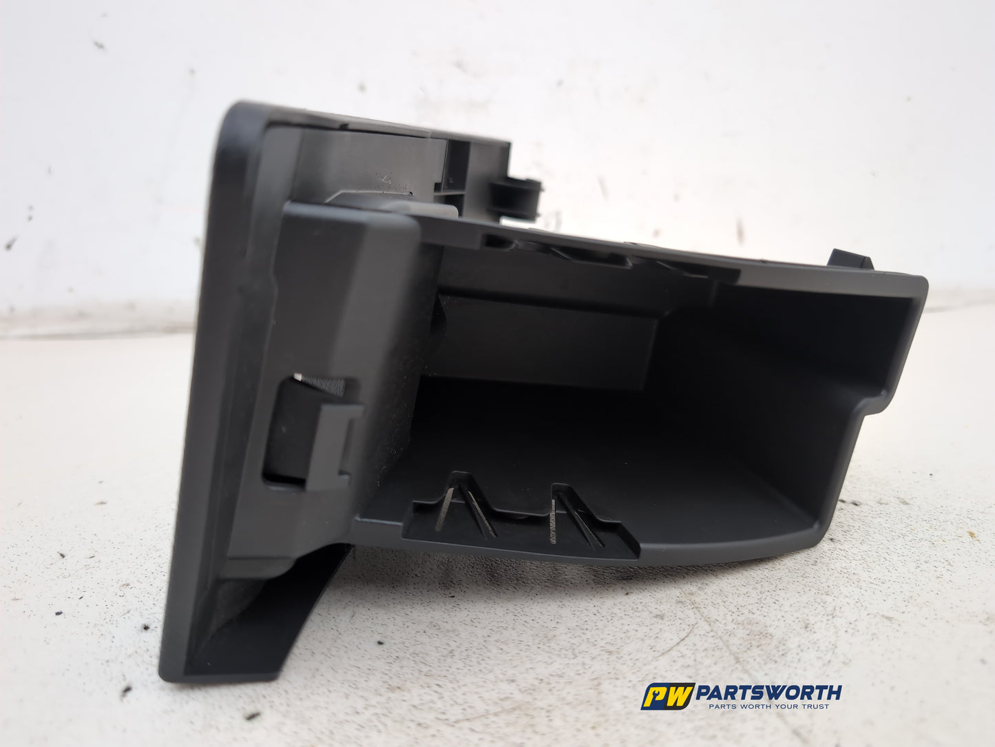 Glove Compartment Assembly 4