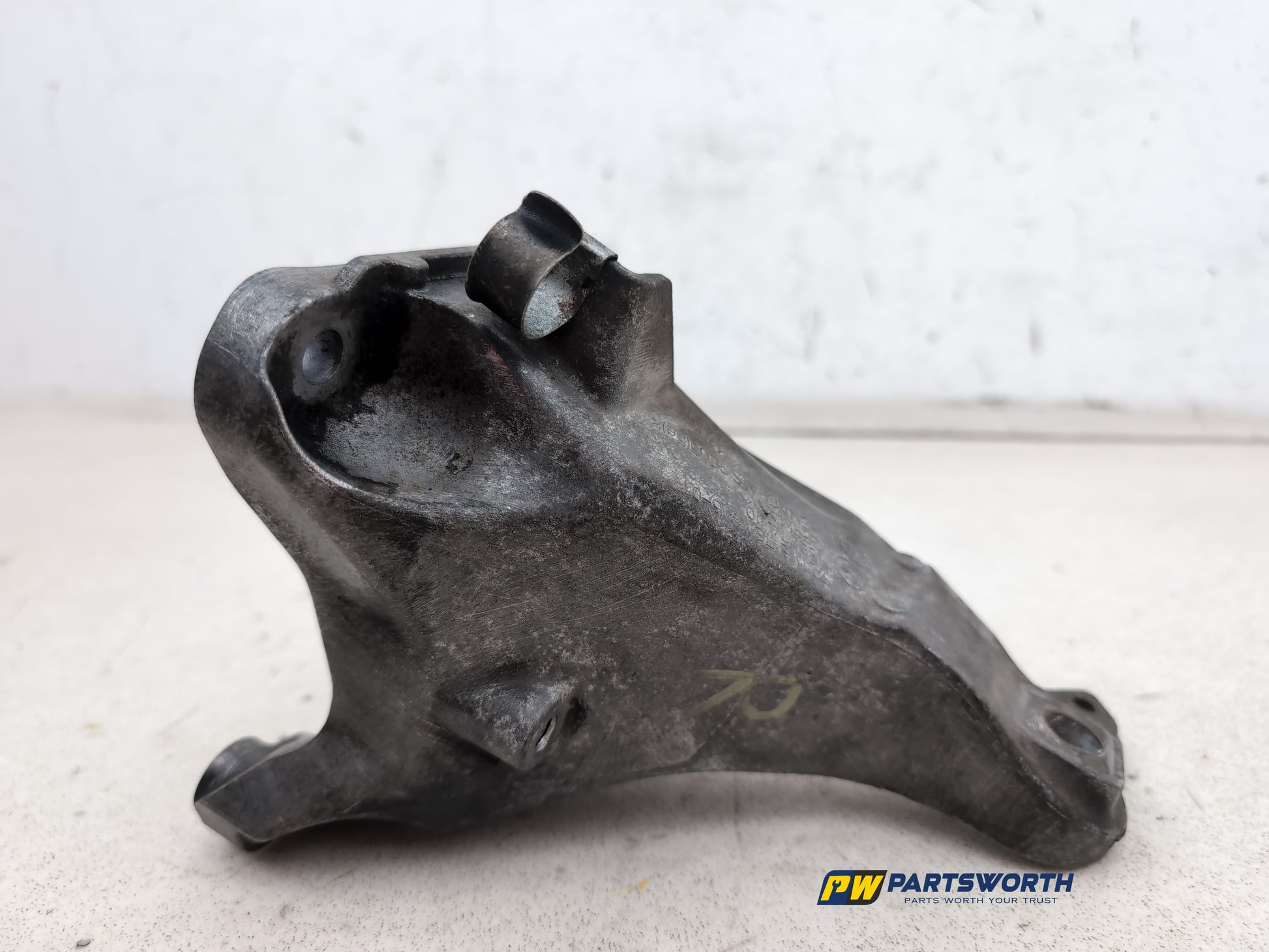 Engine Mounting Bracket 5