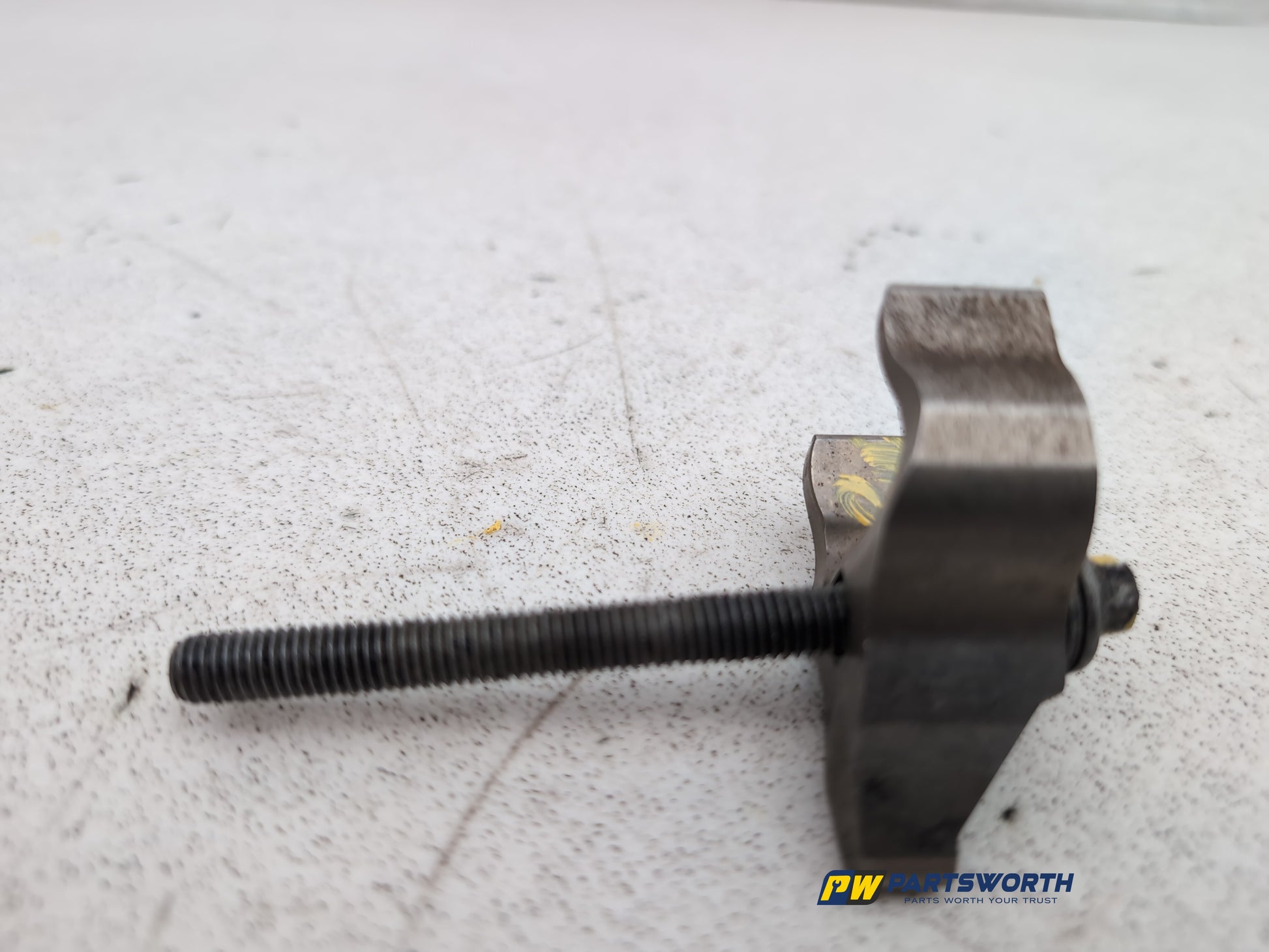 FUEL INJECTOR COVER ENGINE TRIM 5