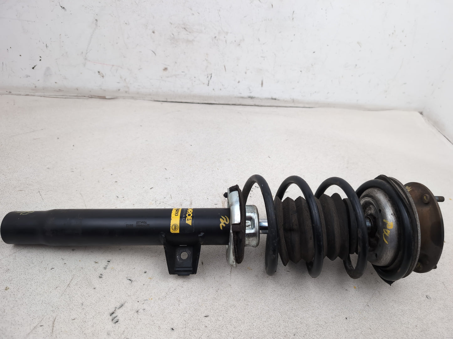 Bmw 1 Series 118d M Sport Shock Absorber Front Left Lh 20v01992 2004-2011 - photo 5