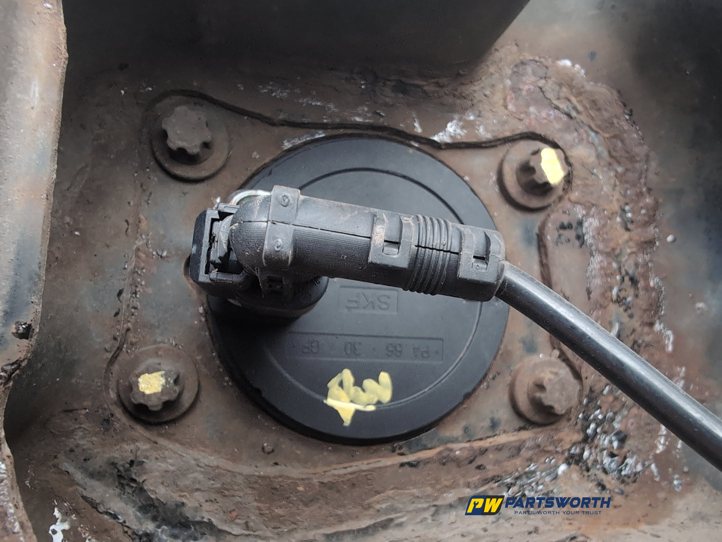 Wheel Hub Rear LH 5