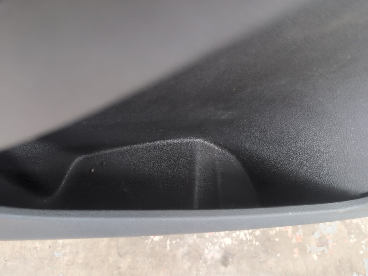 Door Front LH 12