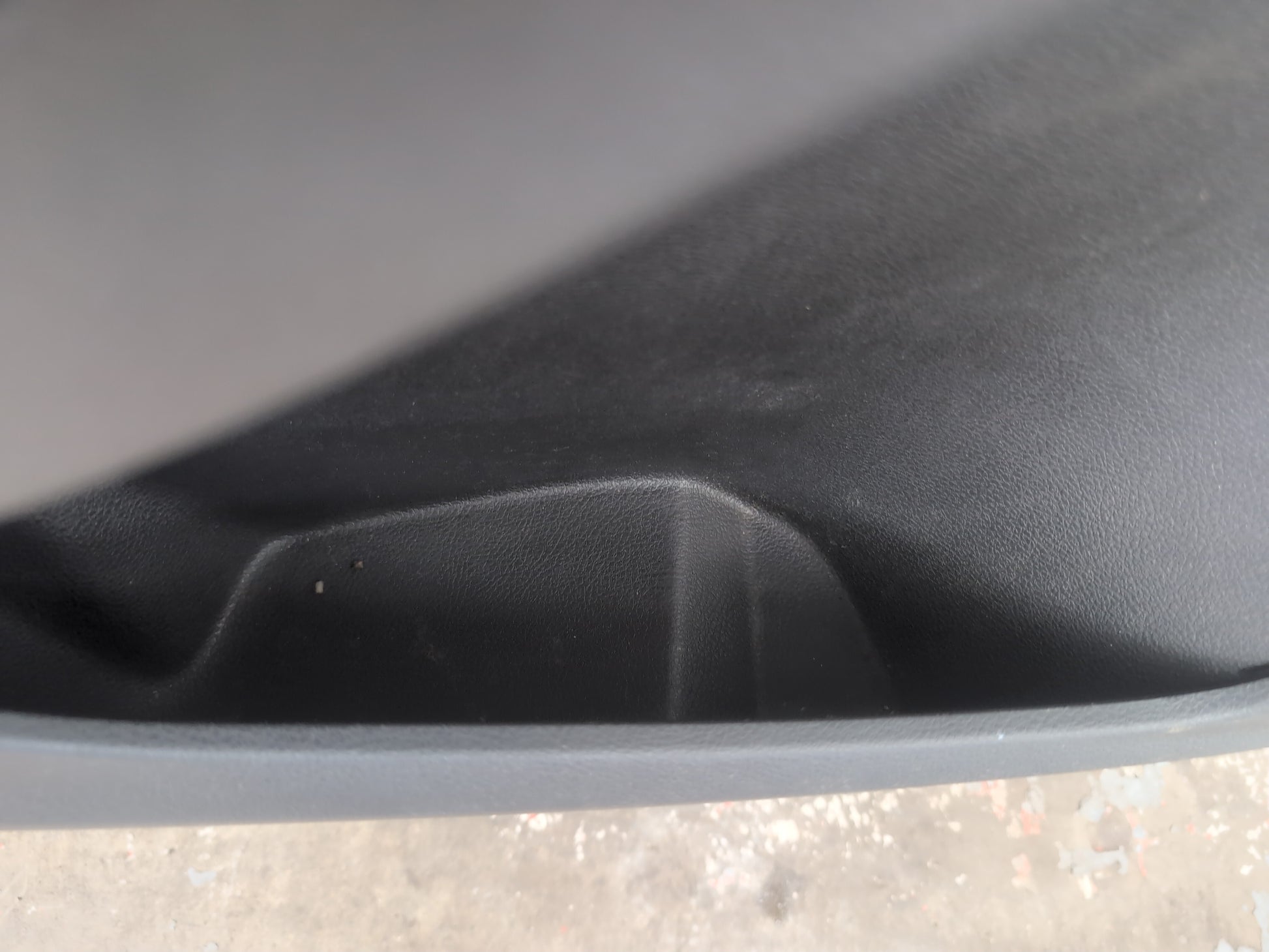 Door Front LH 12