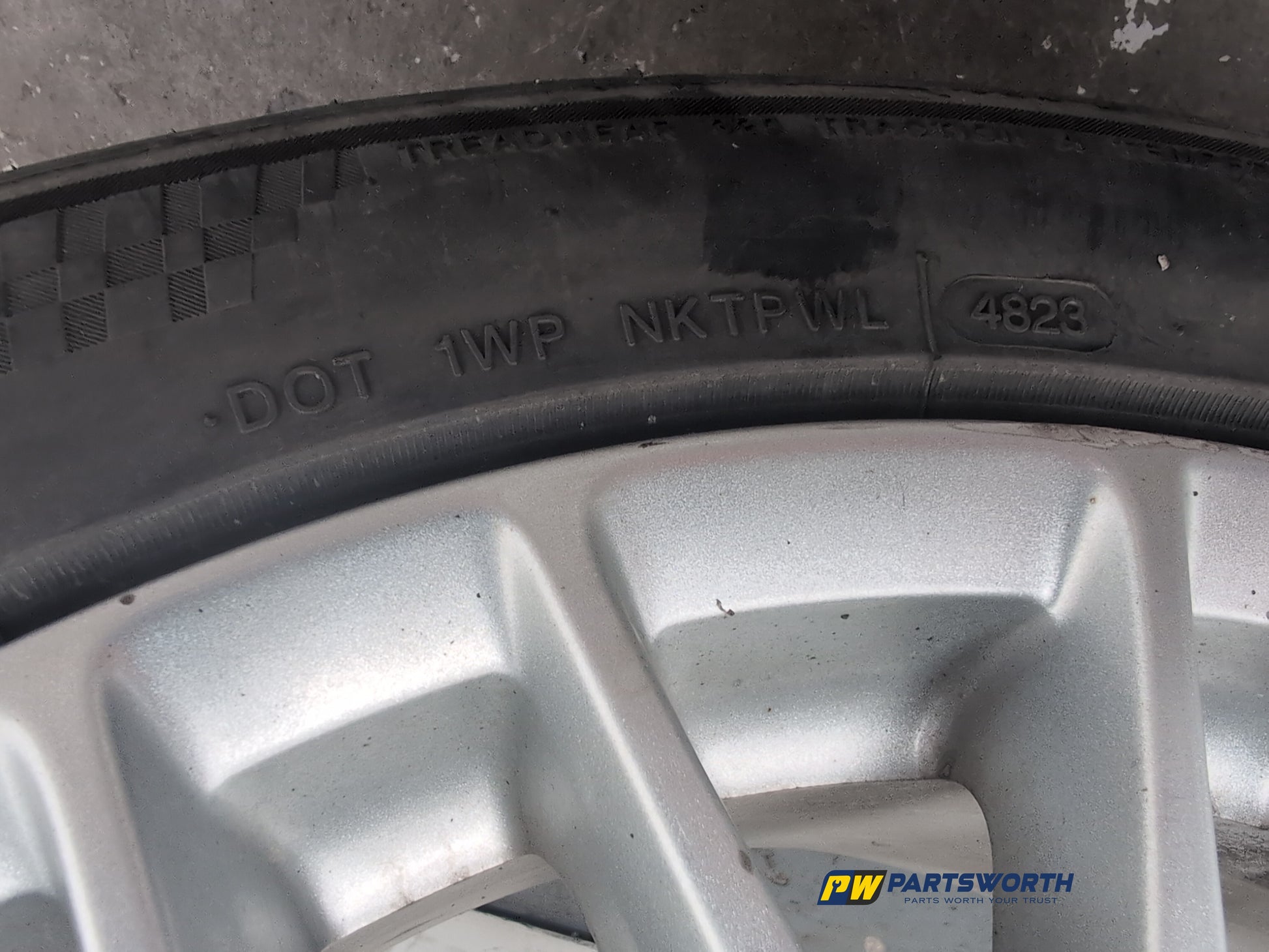 Wheel Road Alloy 5