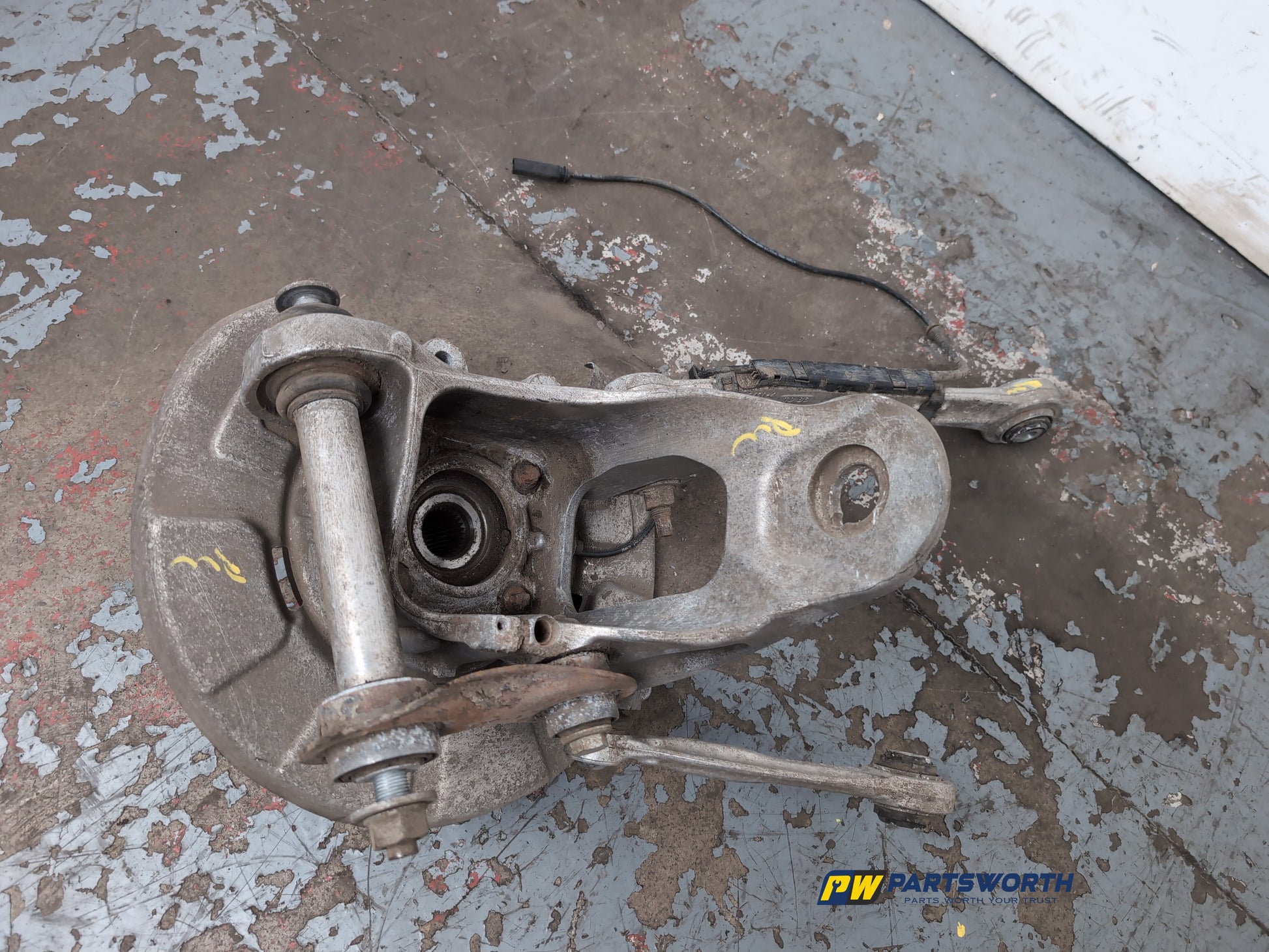 Wheel Hub Rear LH 5