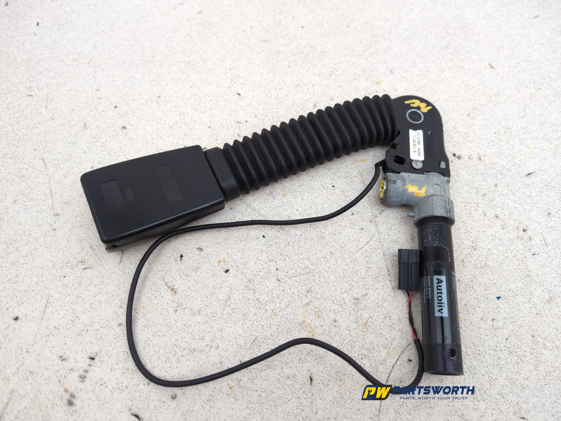 Seat Belt Front LH 5