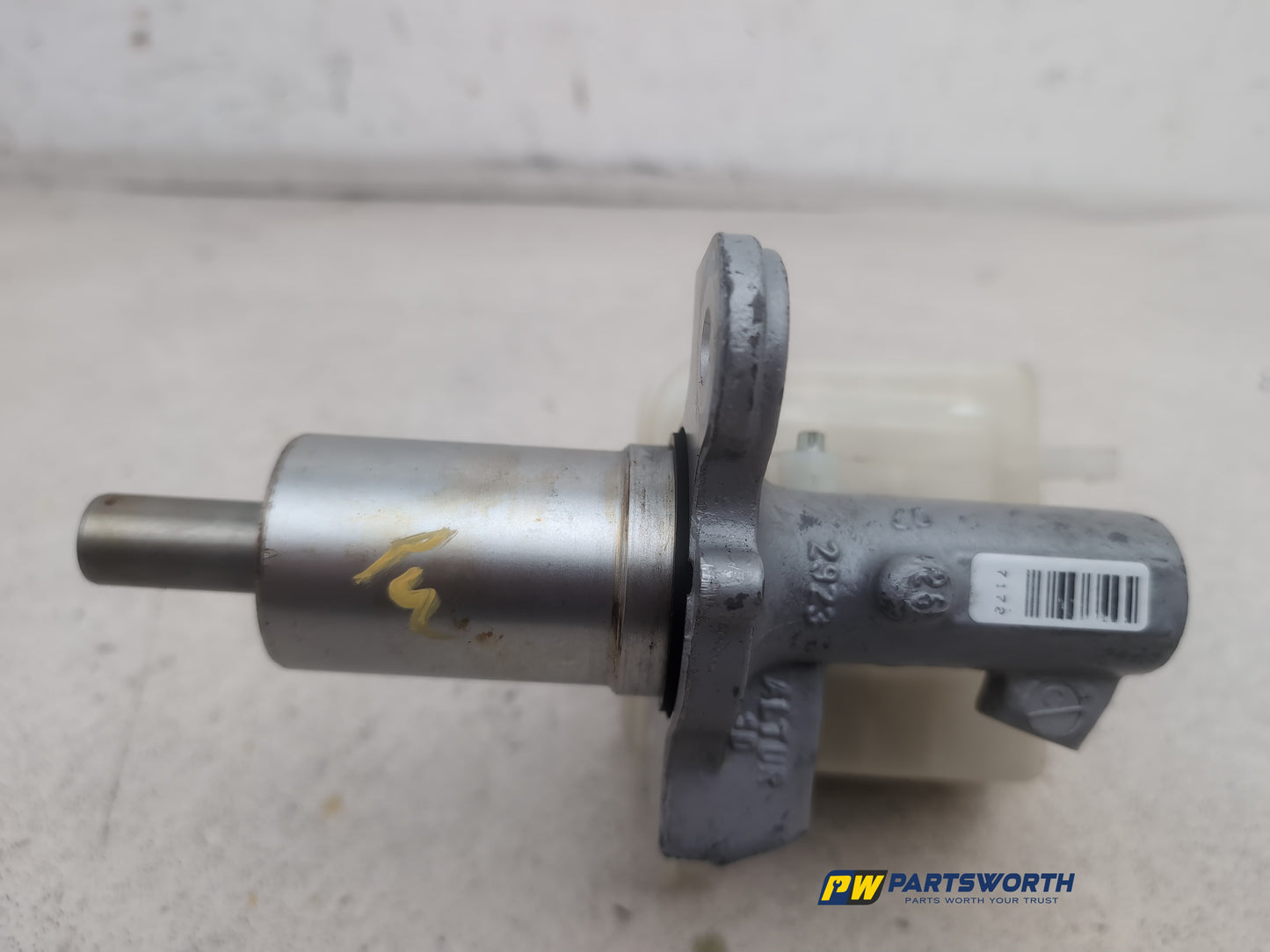 Brake Master Cylinder Assembly 5
