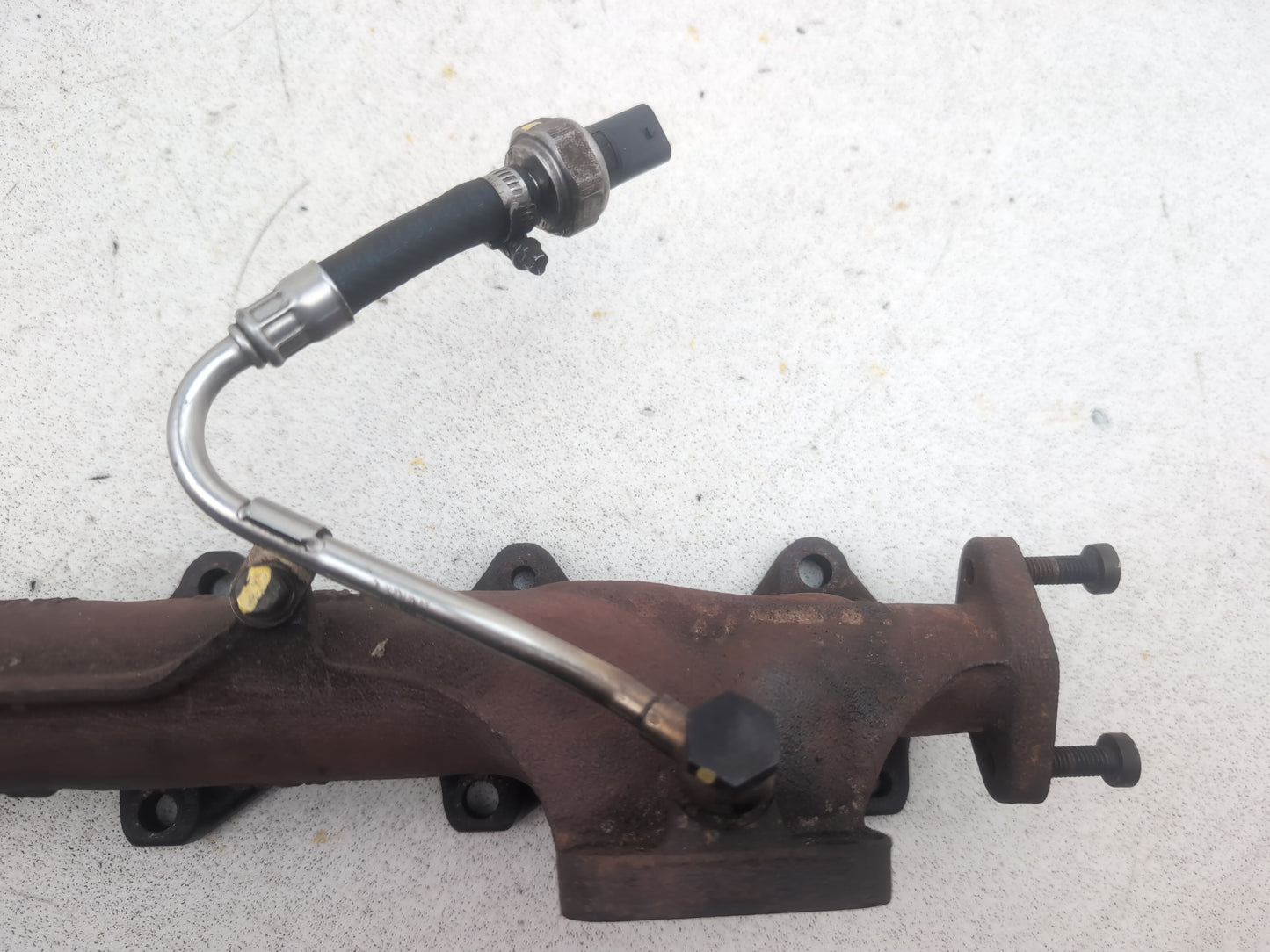 Exhaust Manifold 5