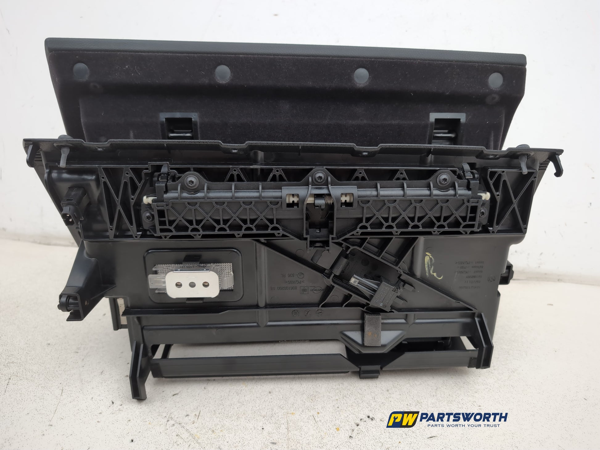 Glove Compartment Assembly 5