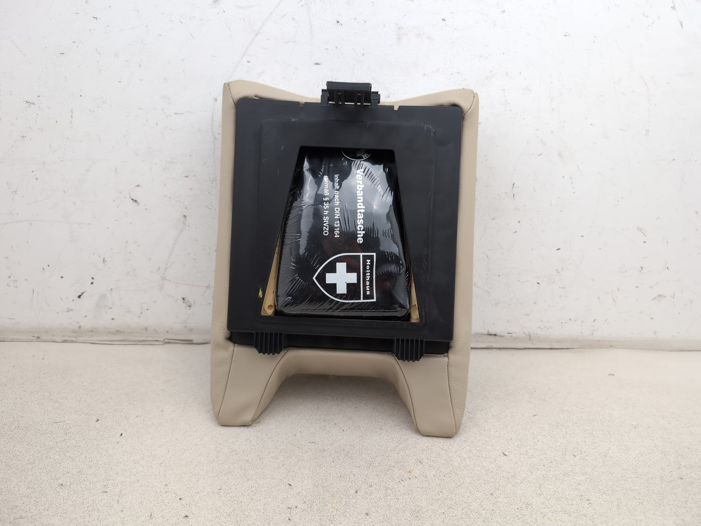 Centre Console Armrest 5