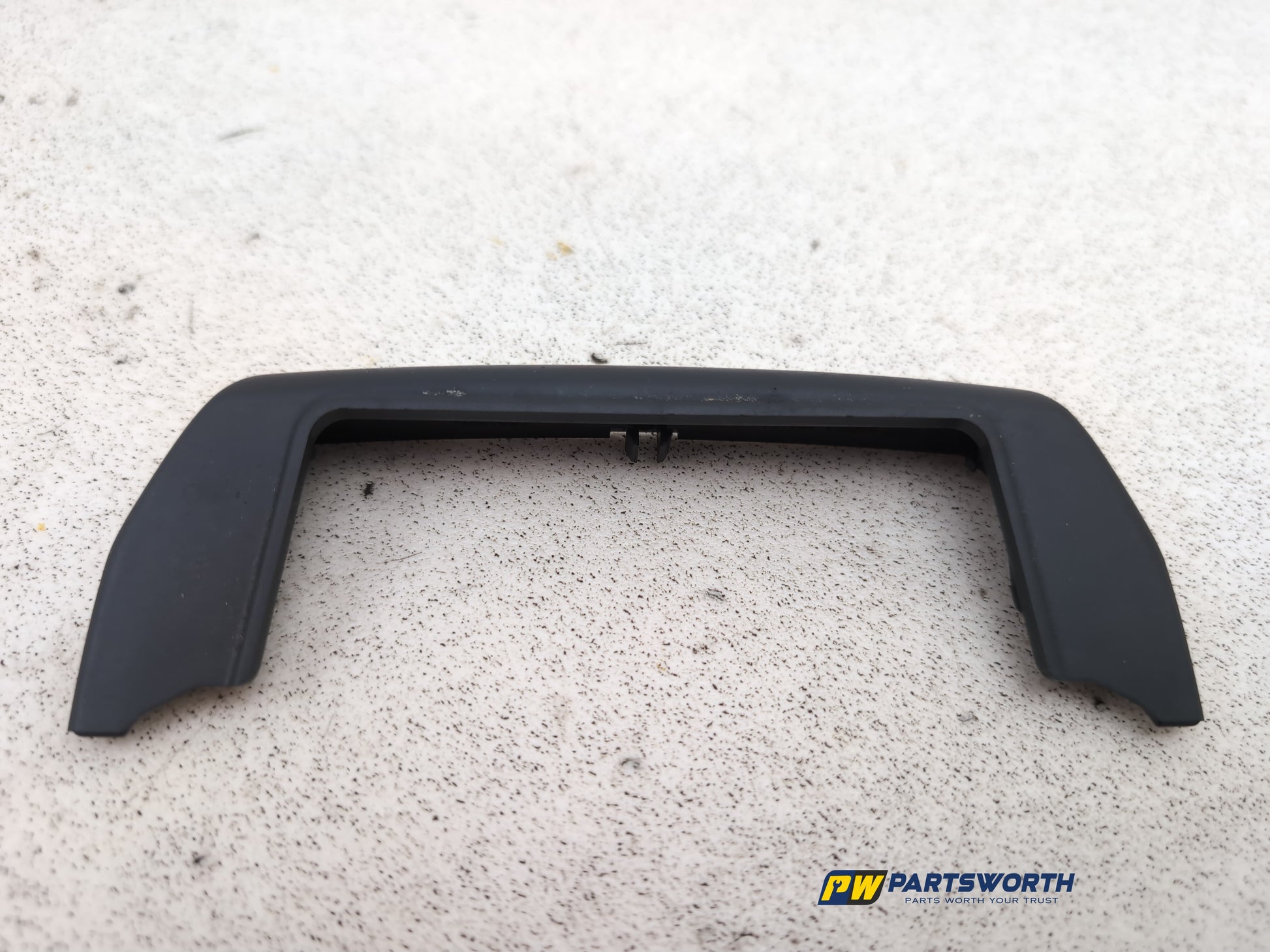 Centre Console Trim  5