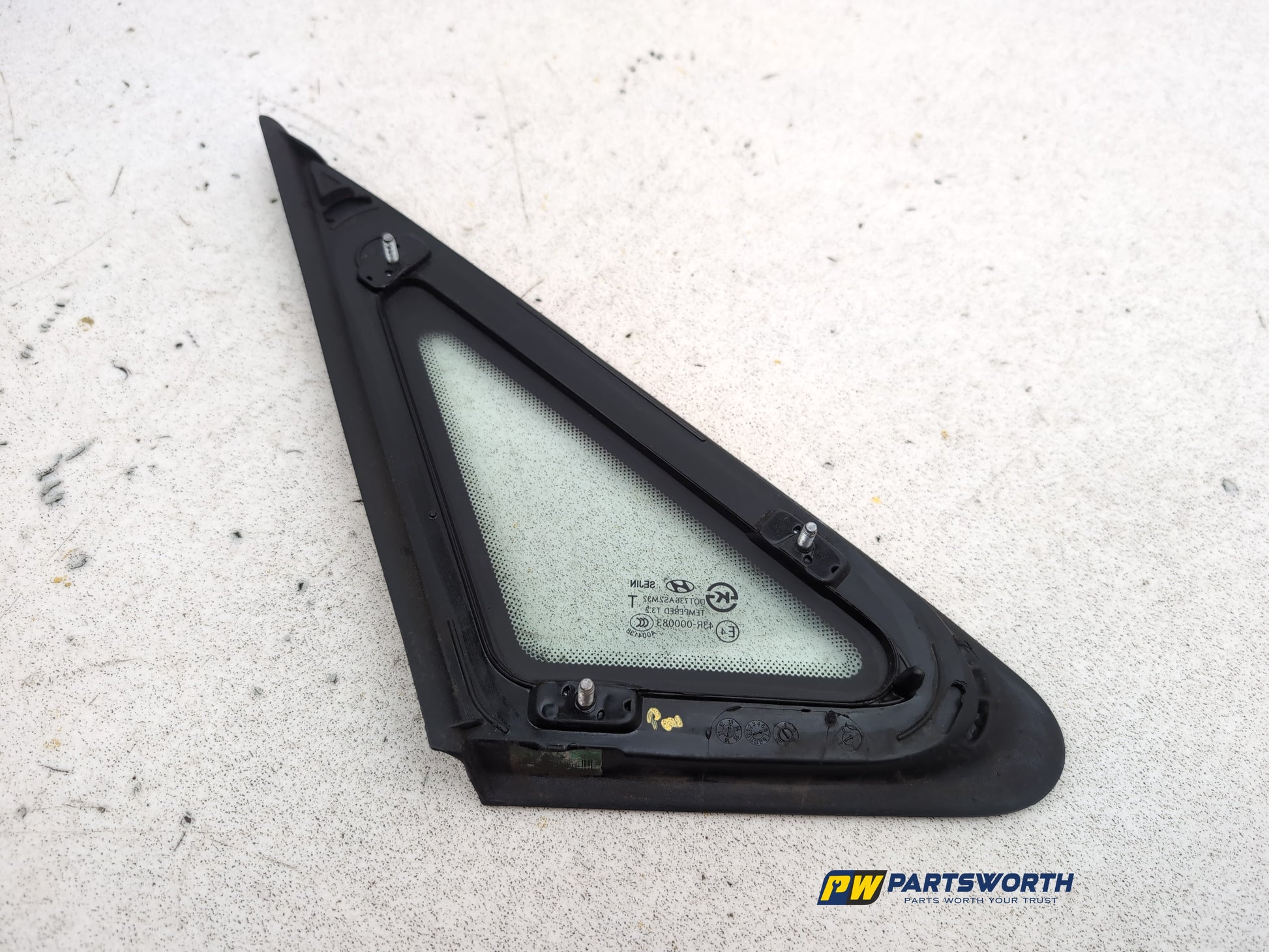 Door Glass Quarter Light Rear RH 5