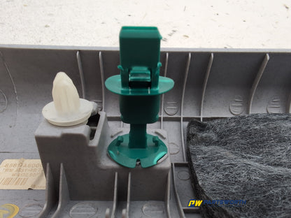 LH A Pillar Trim  5