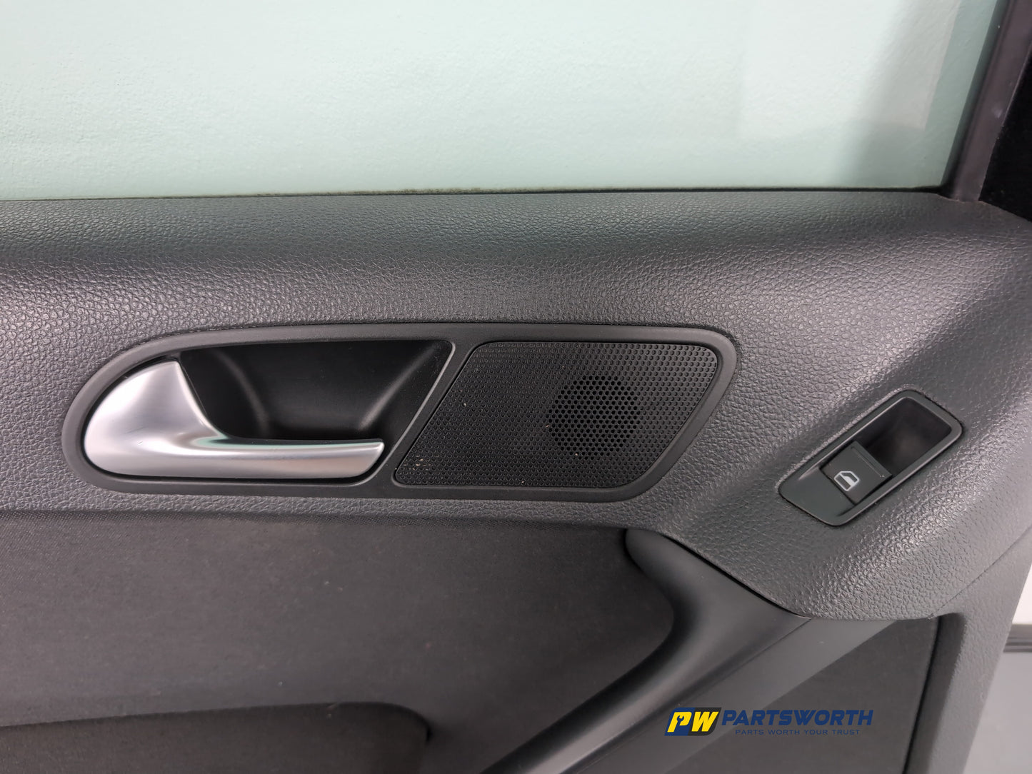 Door Rear LH 10