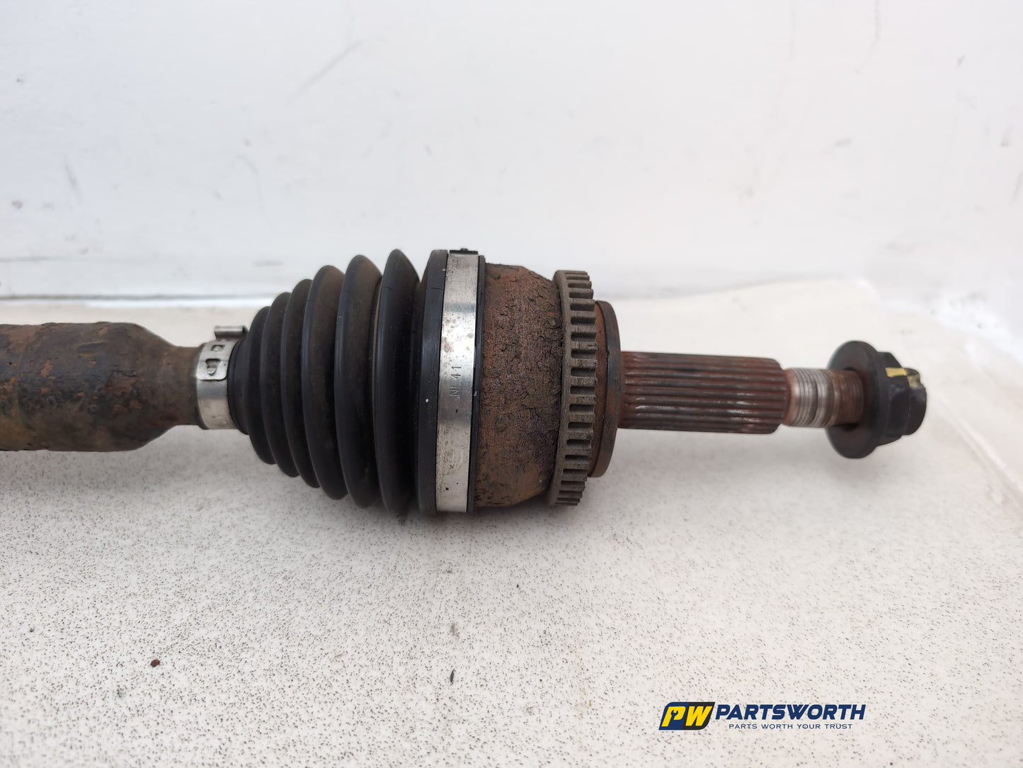 Driveshaft Front RH 5