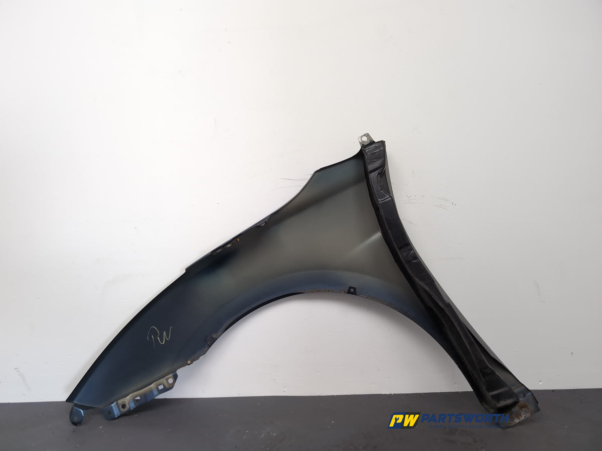 Wing Front RH 5