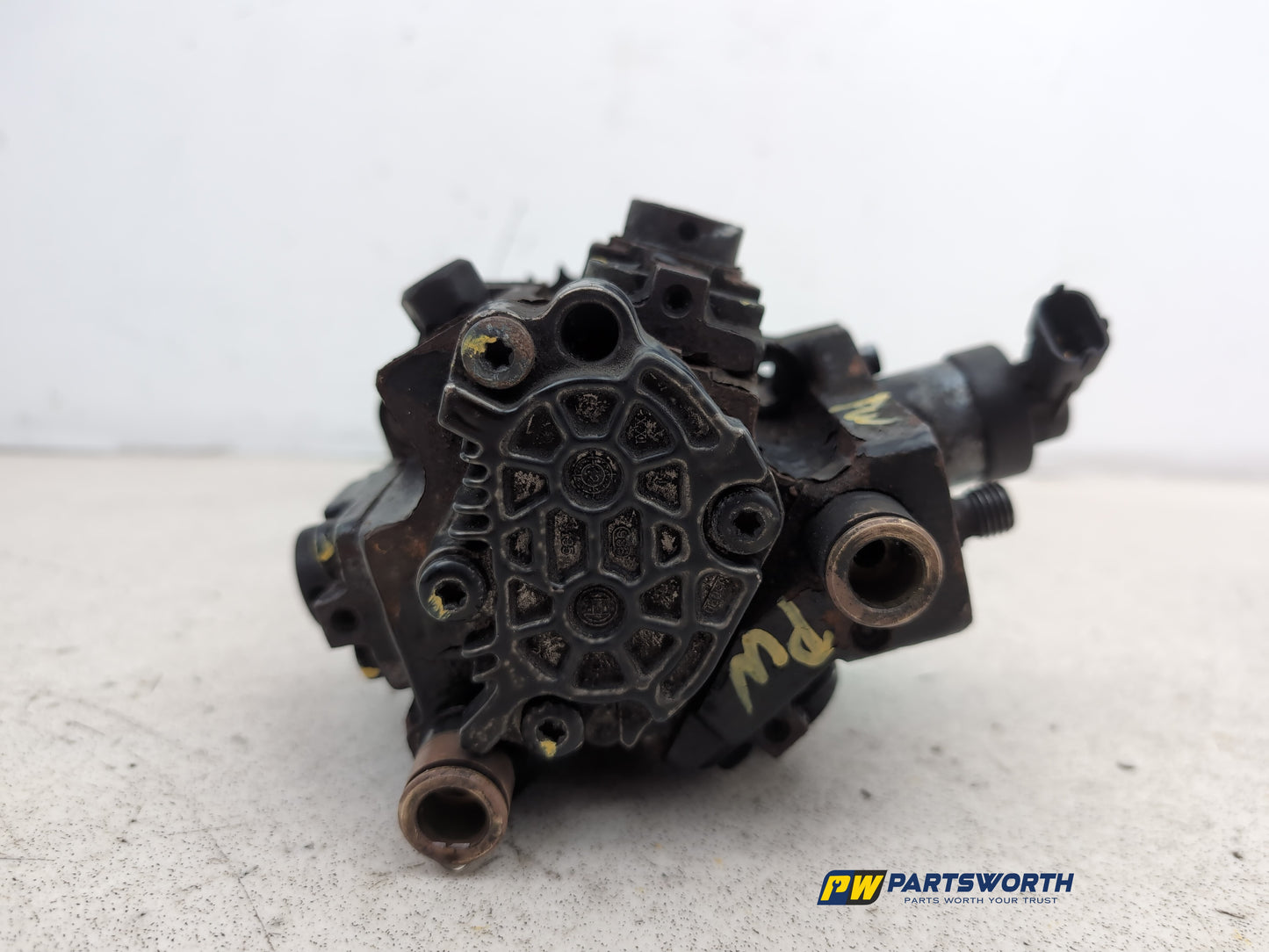 High pressure fuel pump 10
