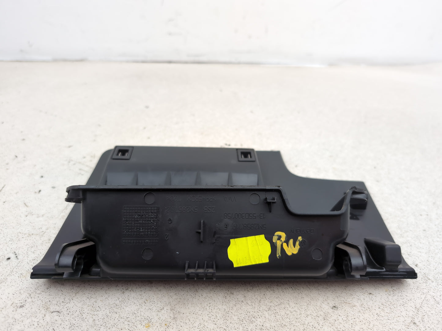 Glove Compartment Lid RH 8