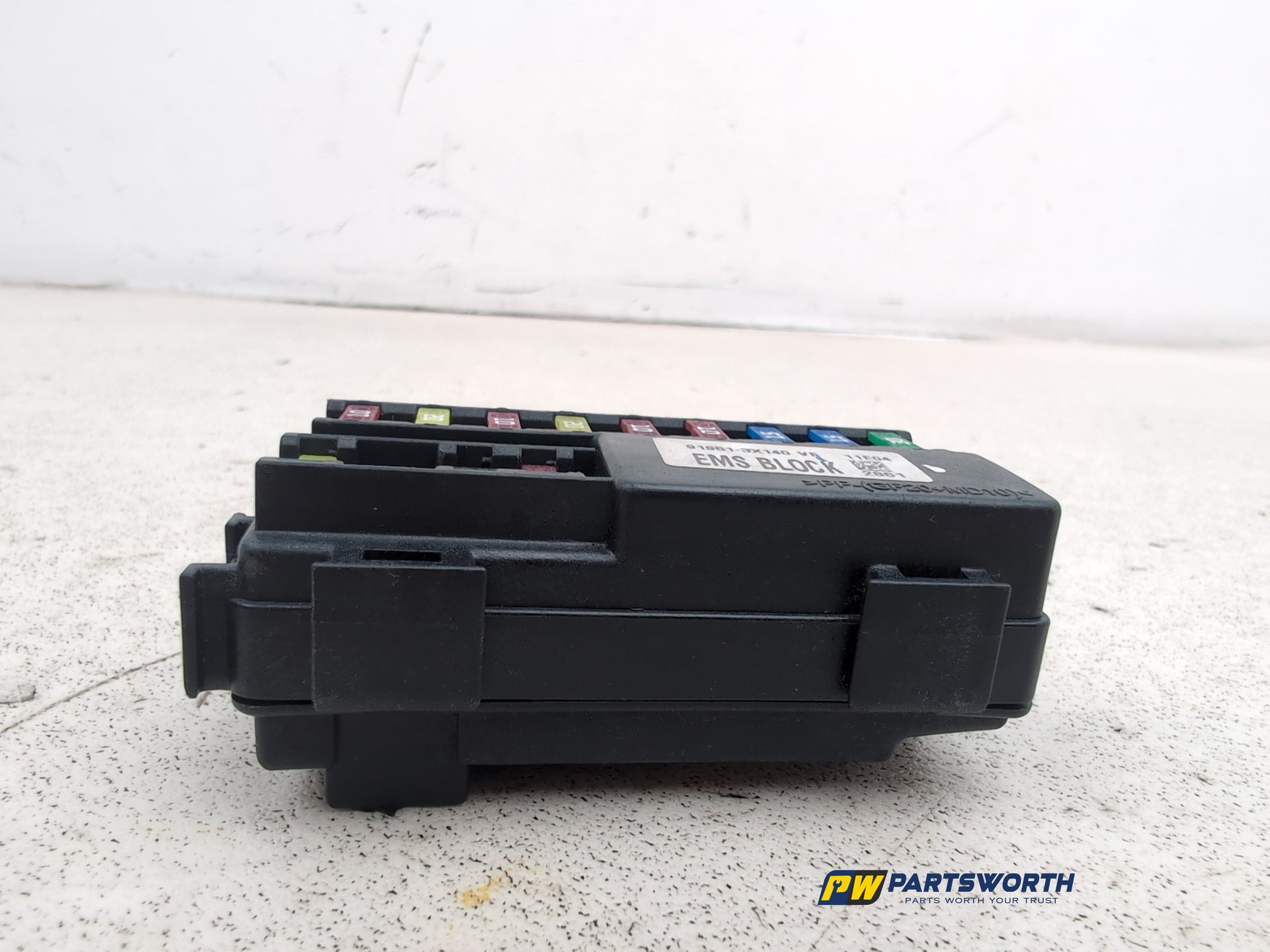 Fuse Box 9