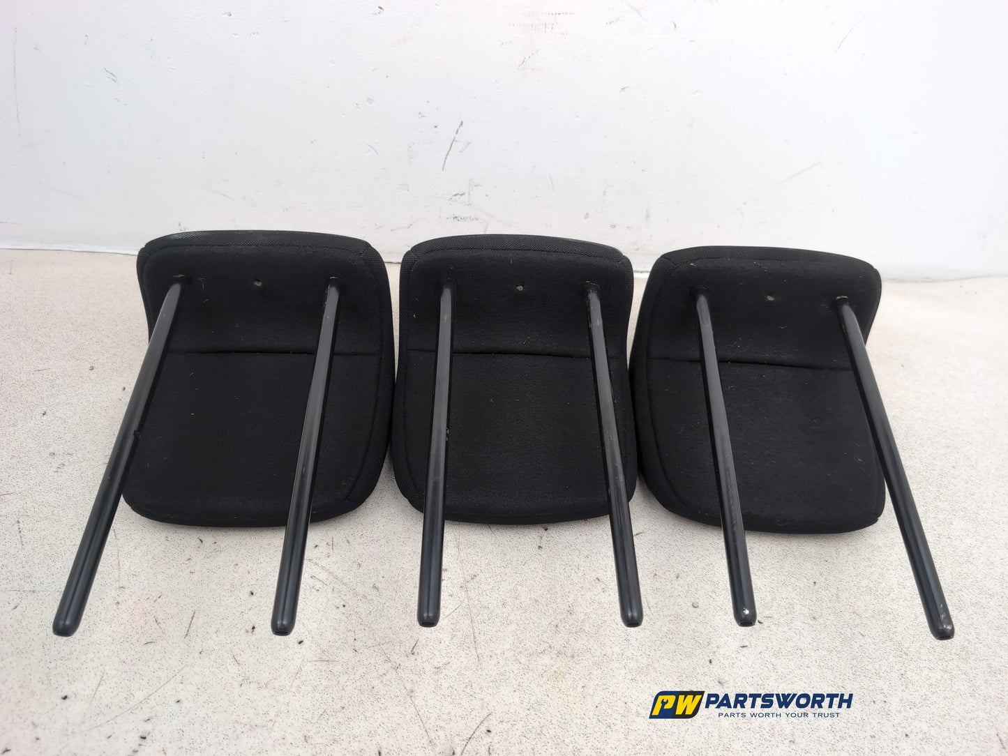 Rear Headrest 9