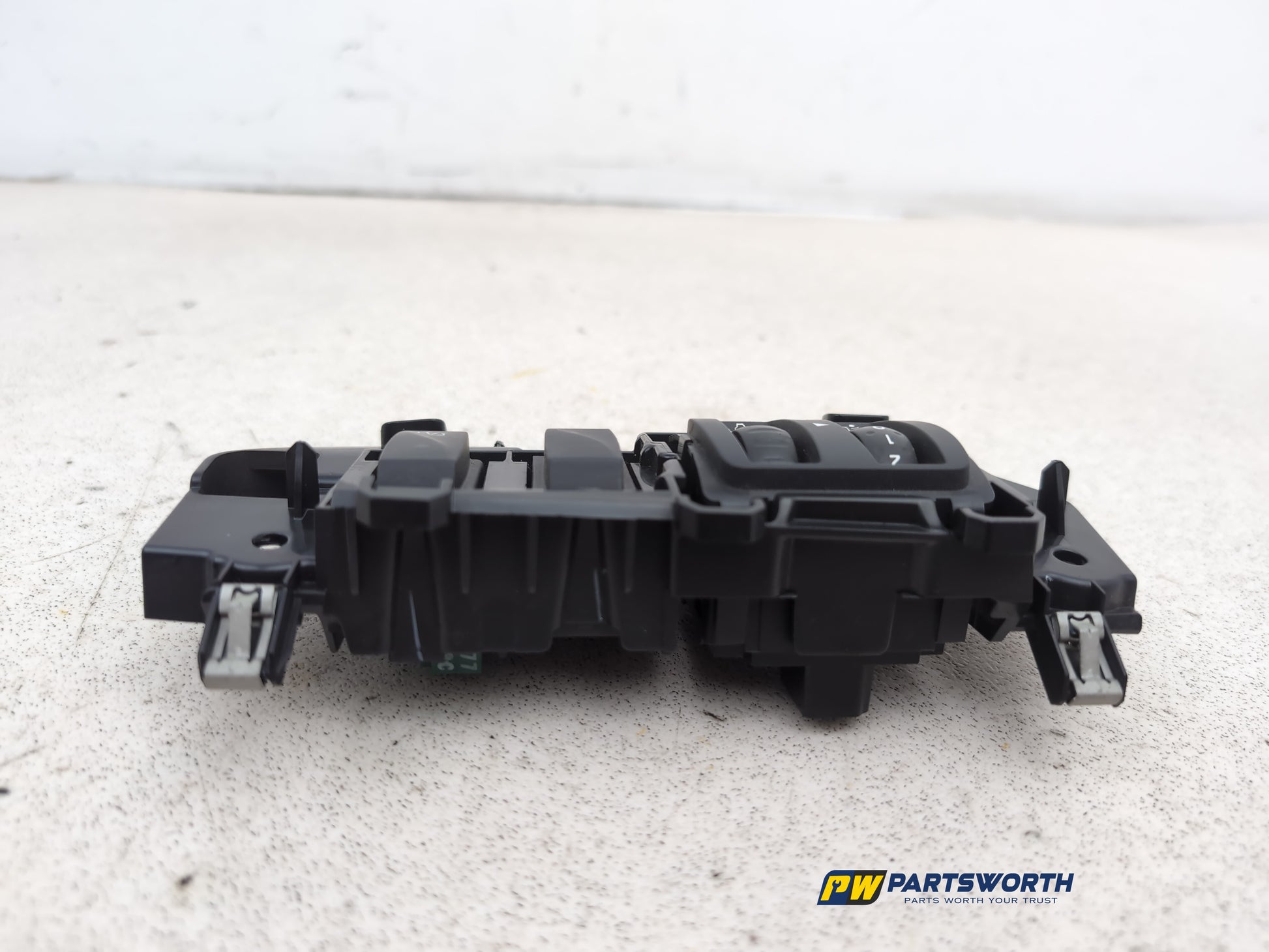Switch Headlamp 10