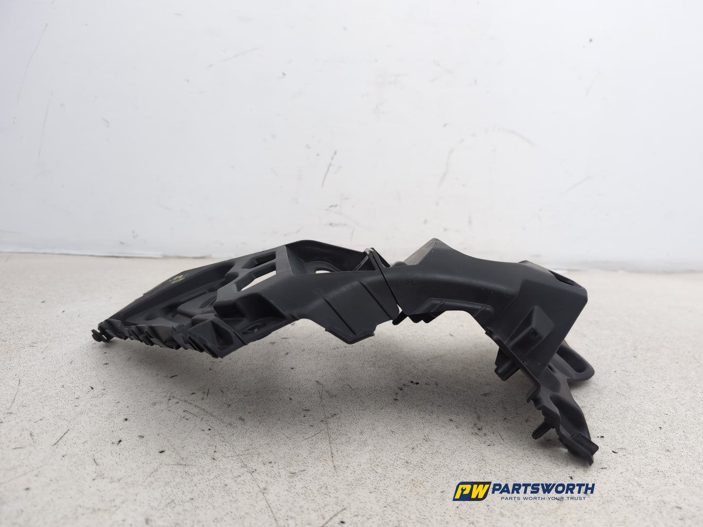 Bumper Rear Bracket RH 10