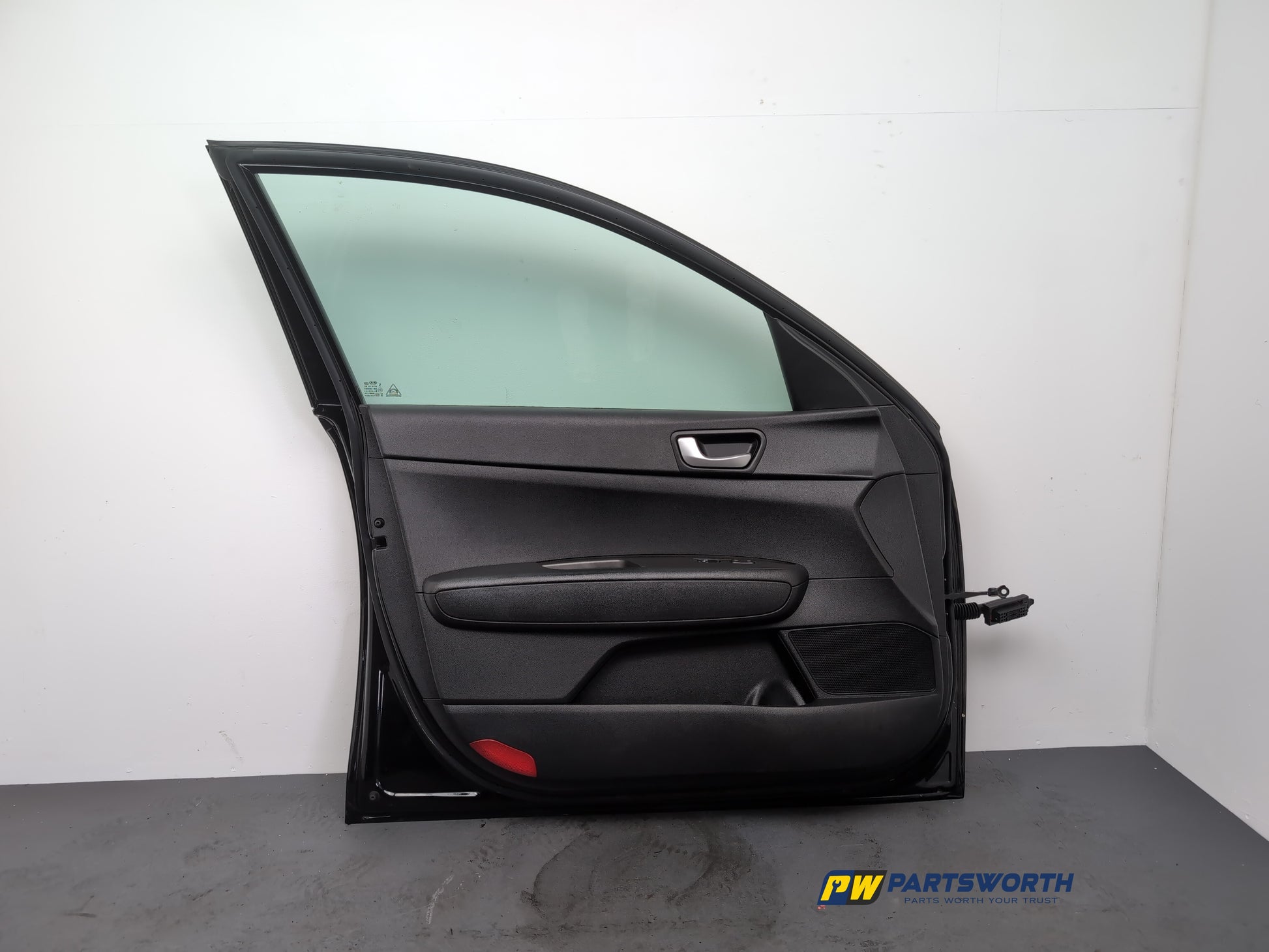 Door Front LH 10