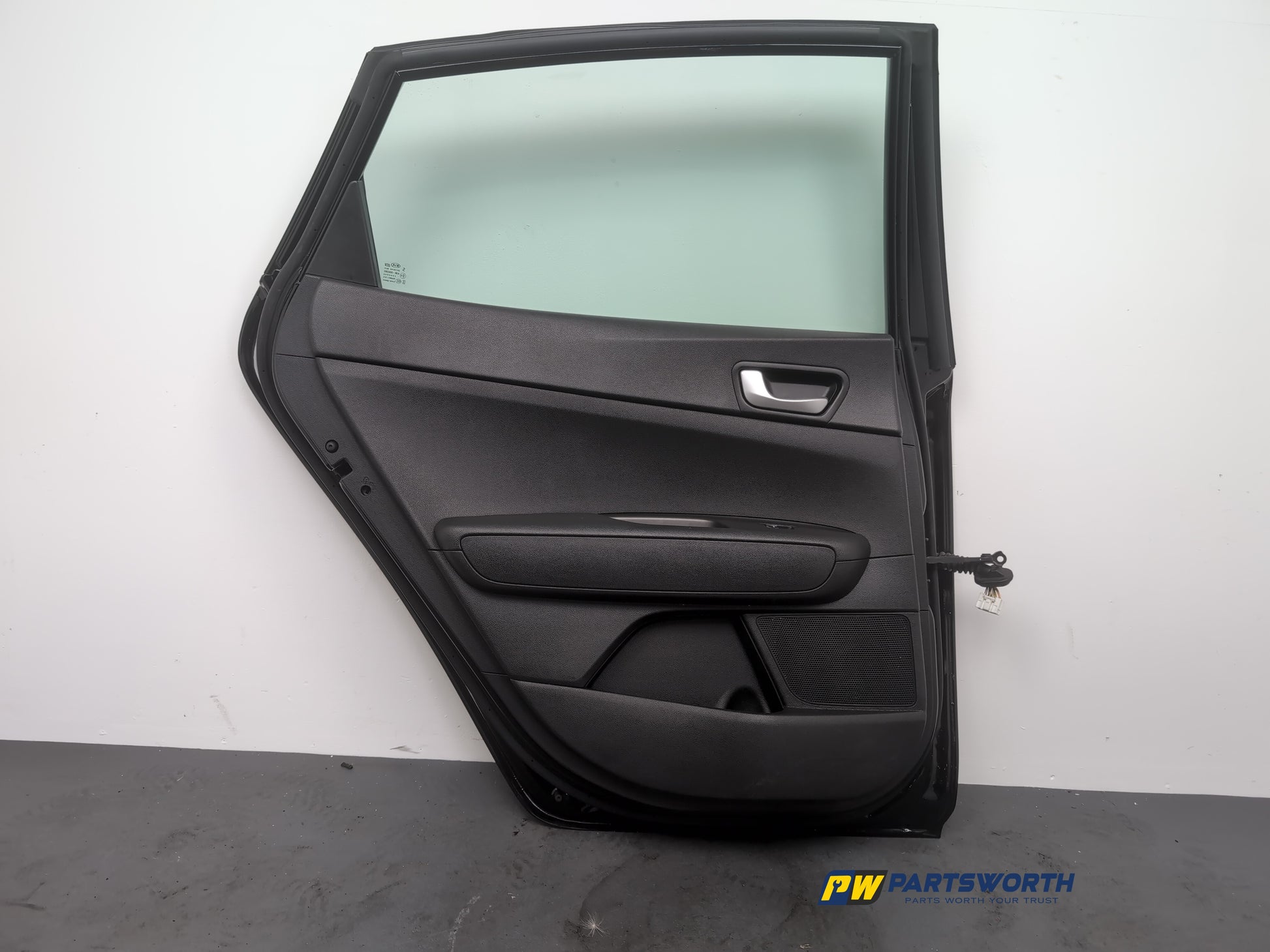 Door Rear LH 9