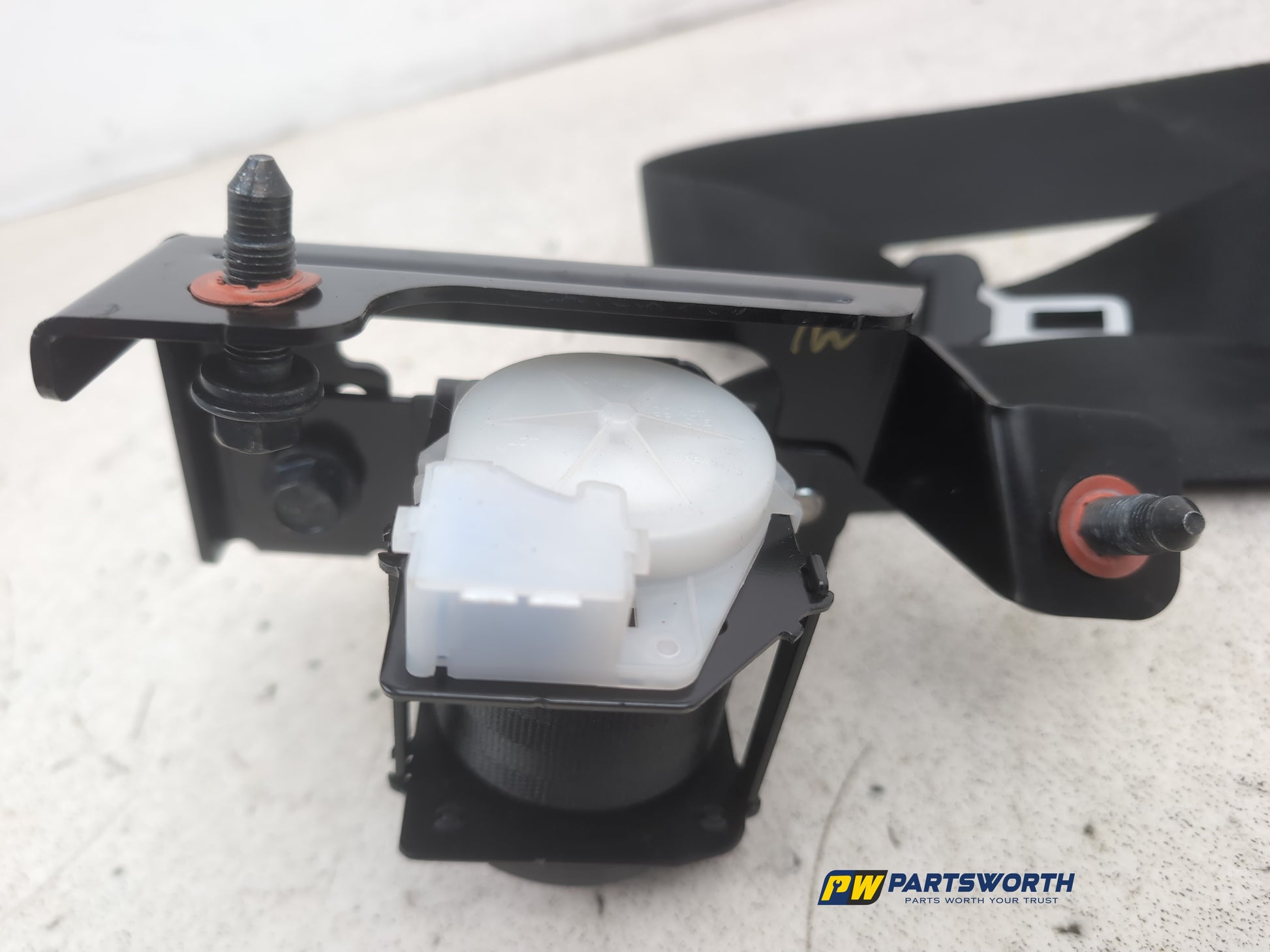 Seat Belt Rear RH 9