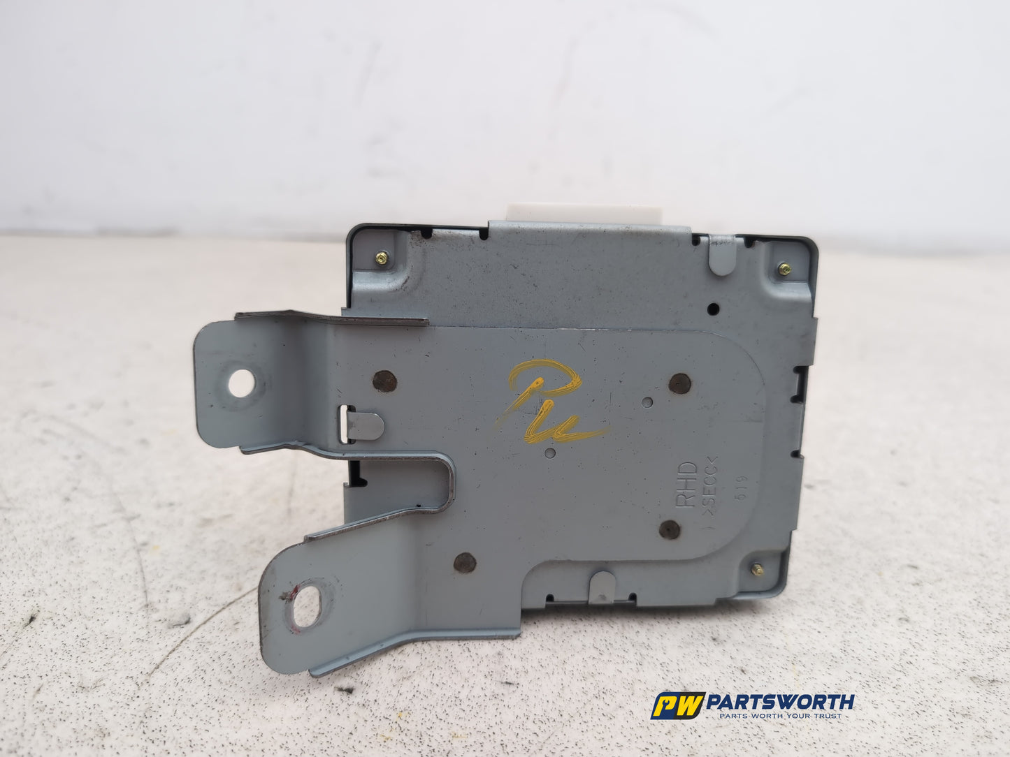ECU Body 10