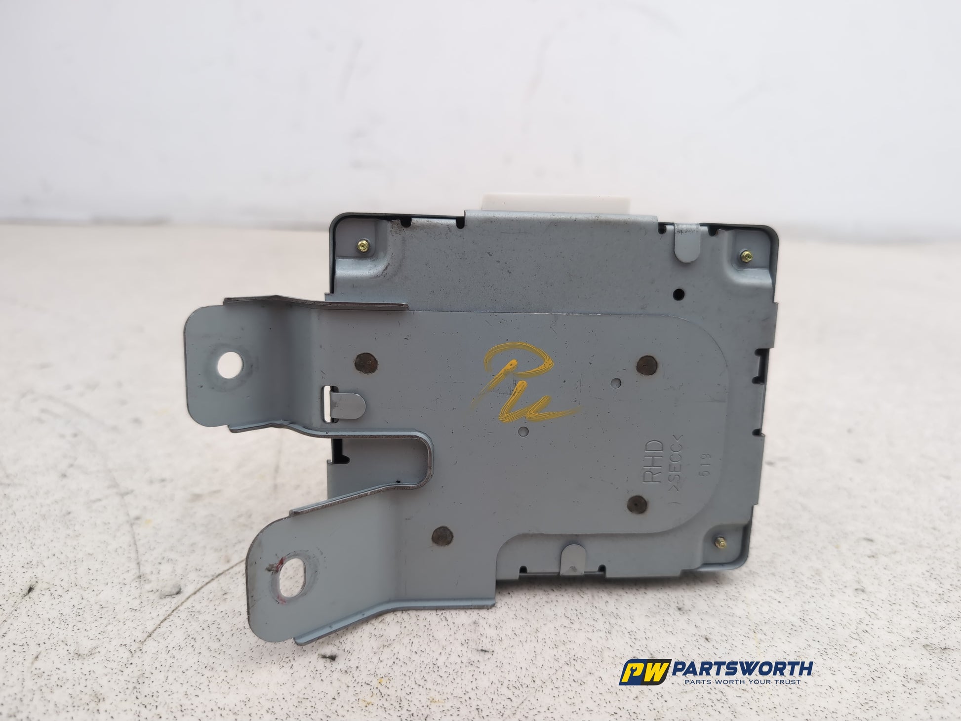ECU Body 10
