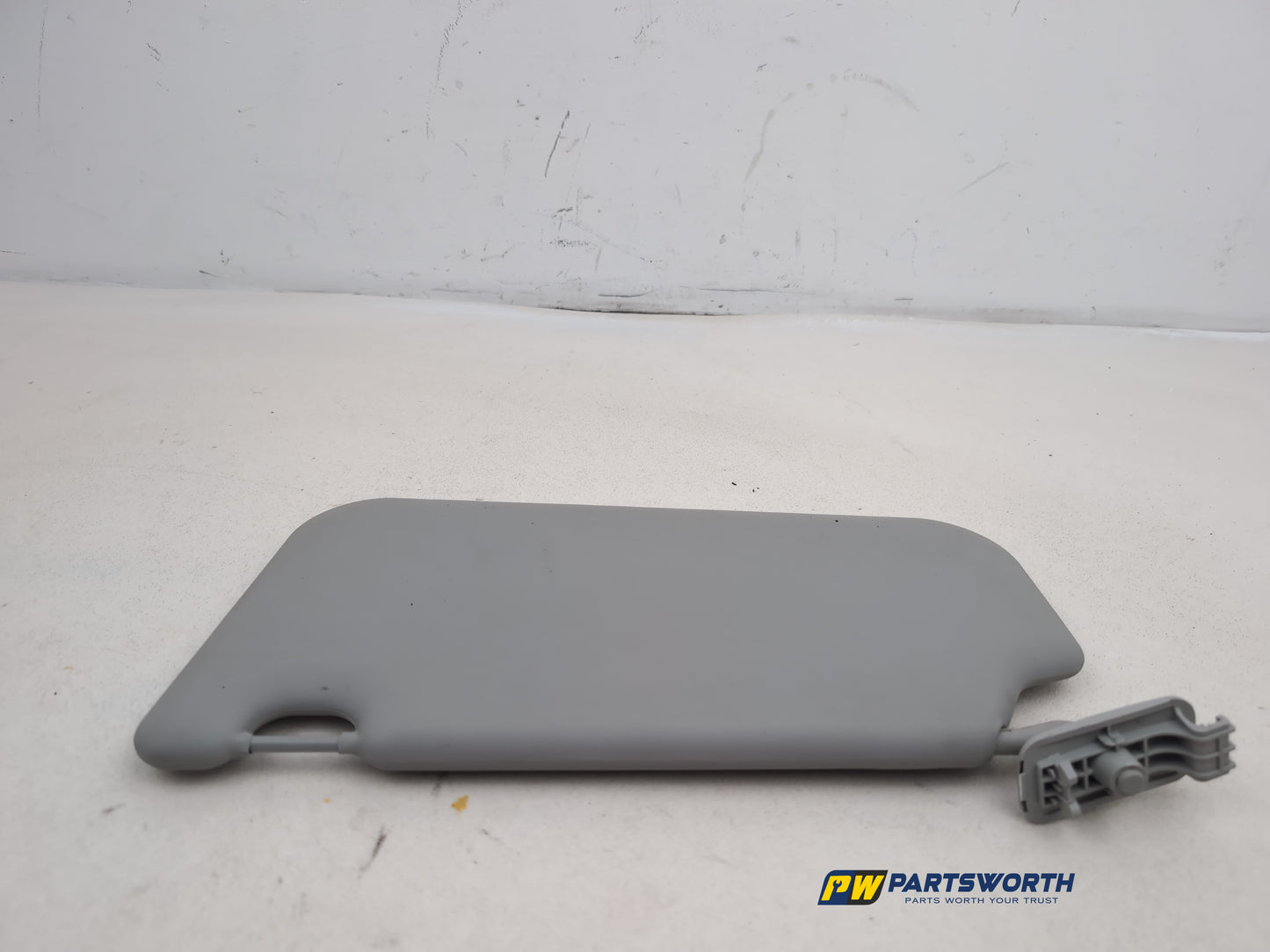 Sun Visor RH 10