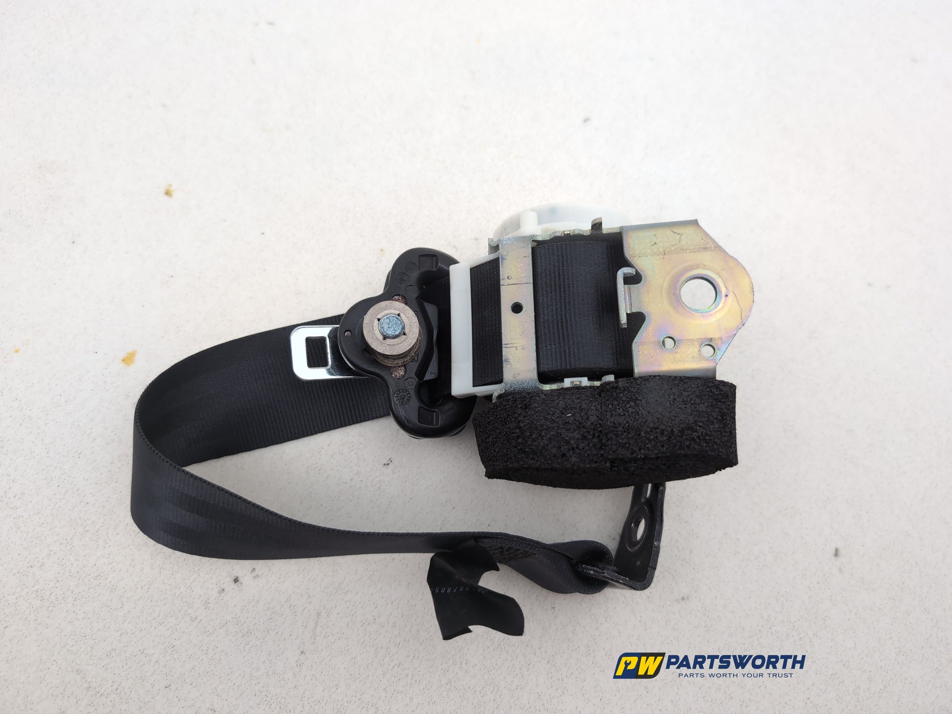 Seat Belt Rear RH 10