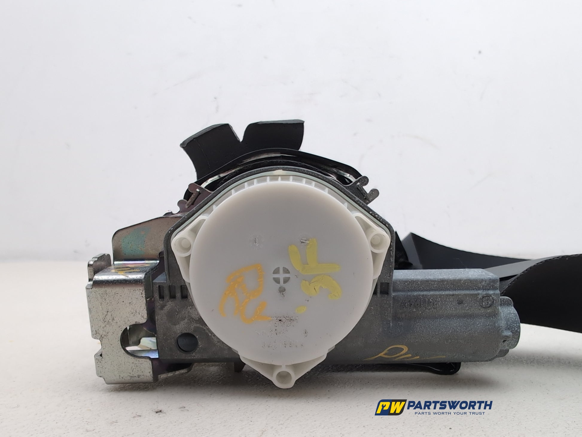 Seat Belt Front LH 10