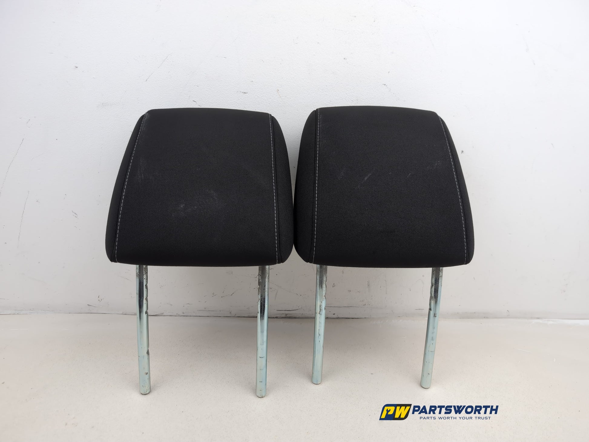 Headrest Front Pair 9