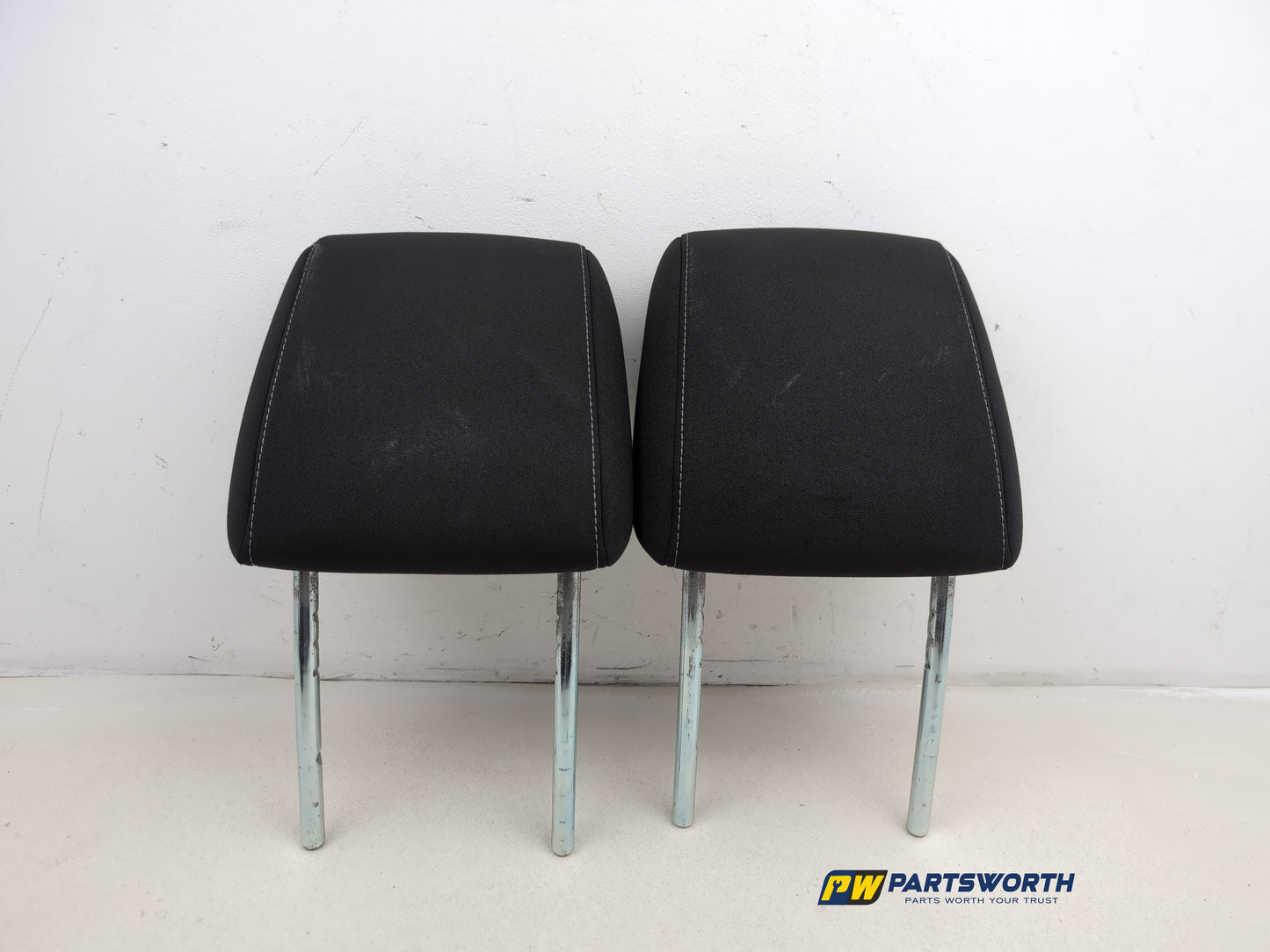 Headrest Front Pair 10