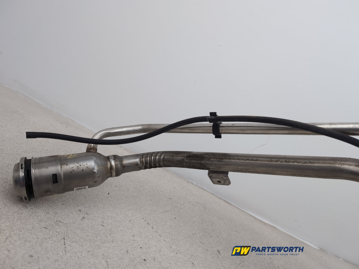 Fuel filler neck 9