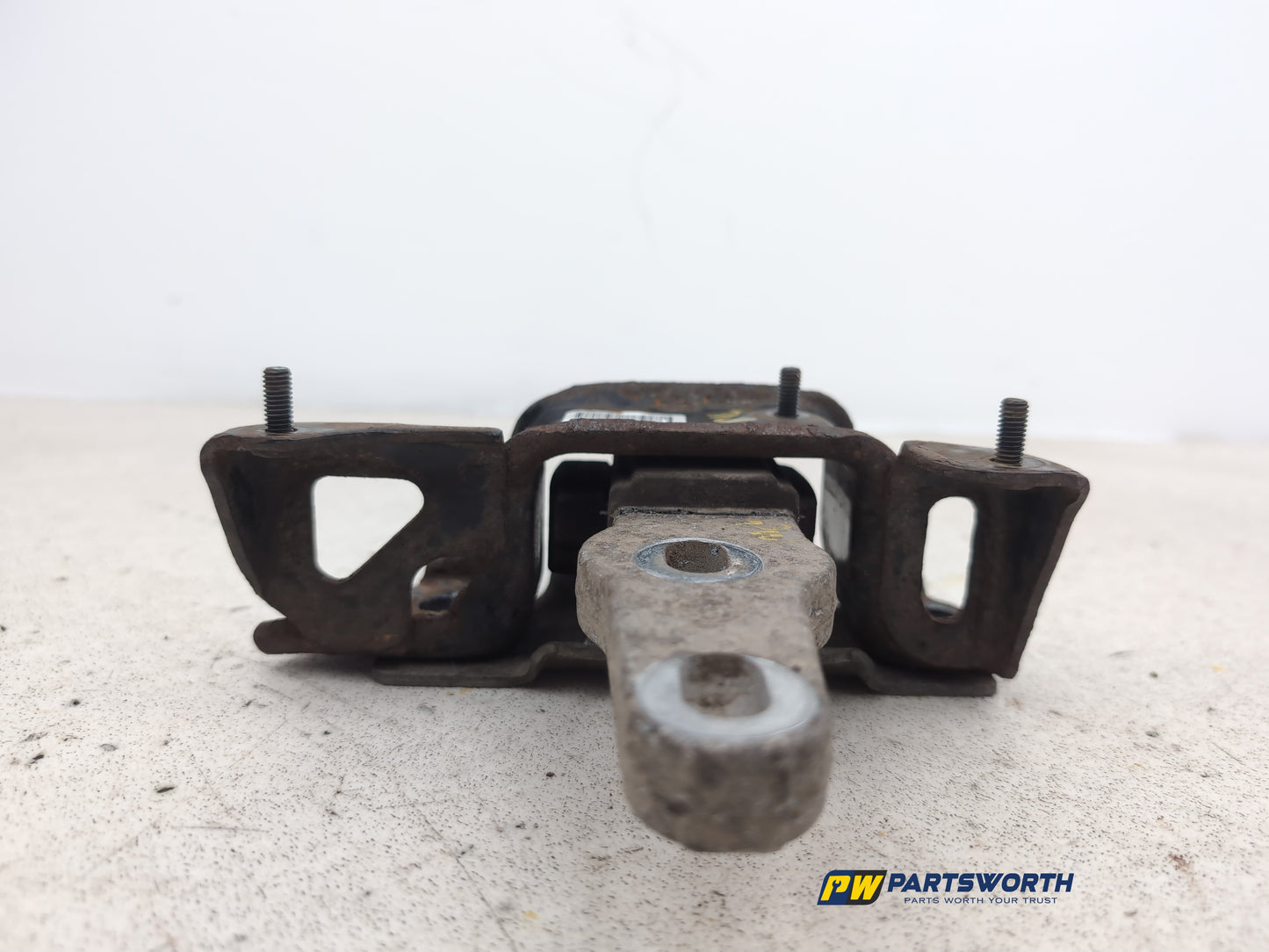 Transmission Mounting Bracket 10