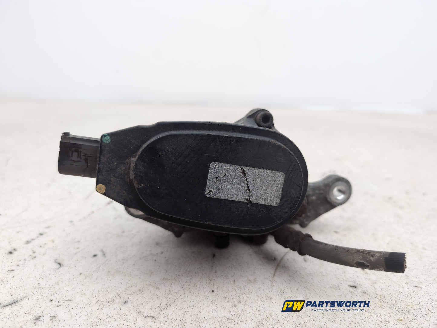 Brake Rear Caliper LH 9