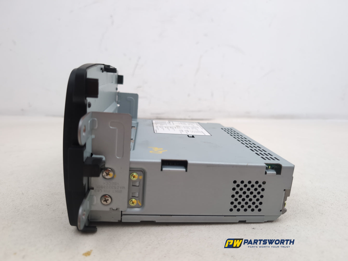 Radio With Display  10