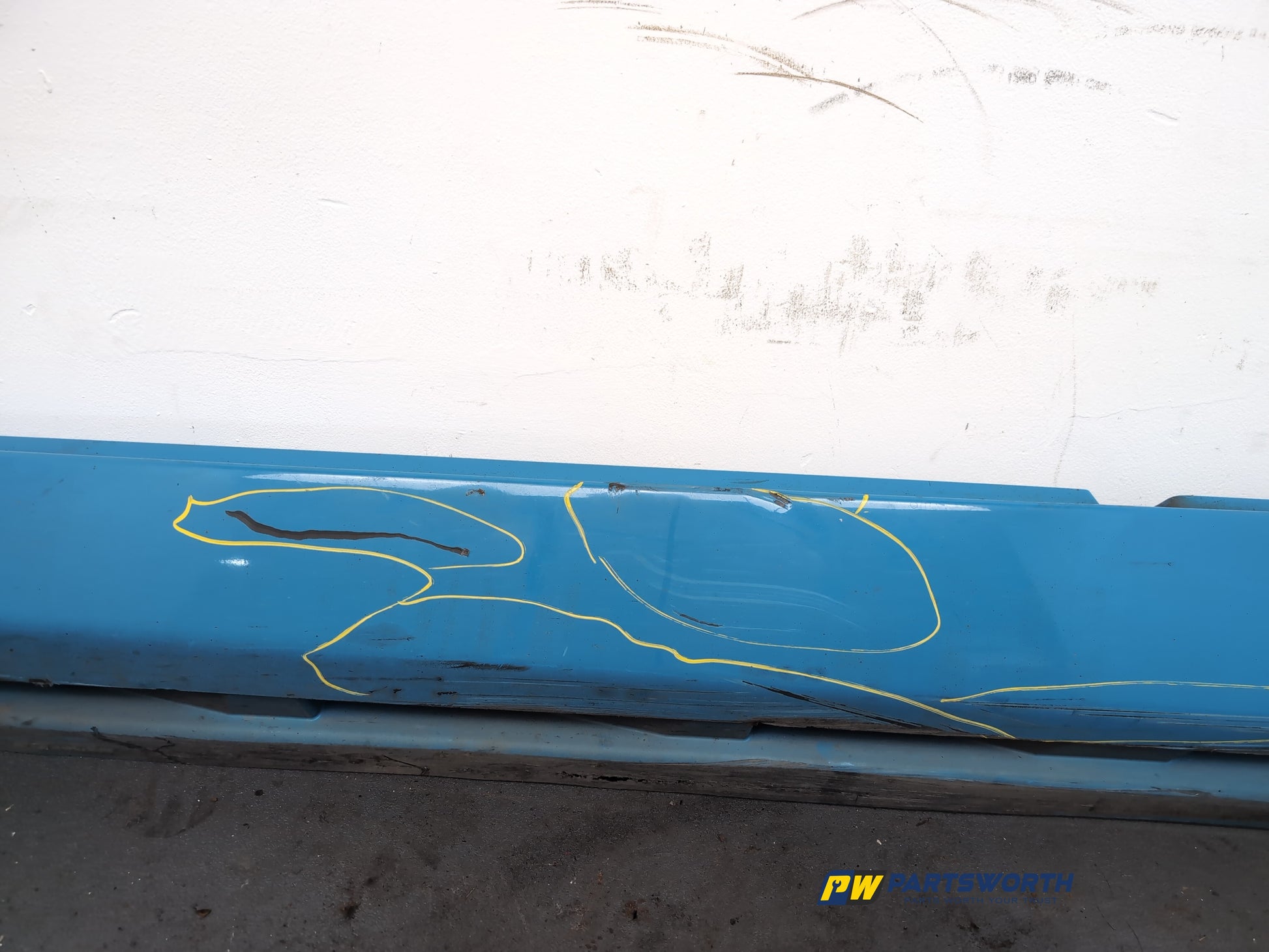 Side Skirt LH 10