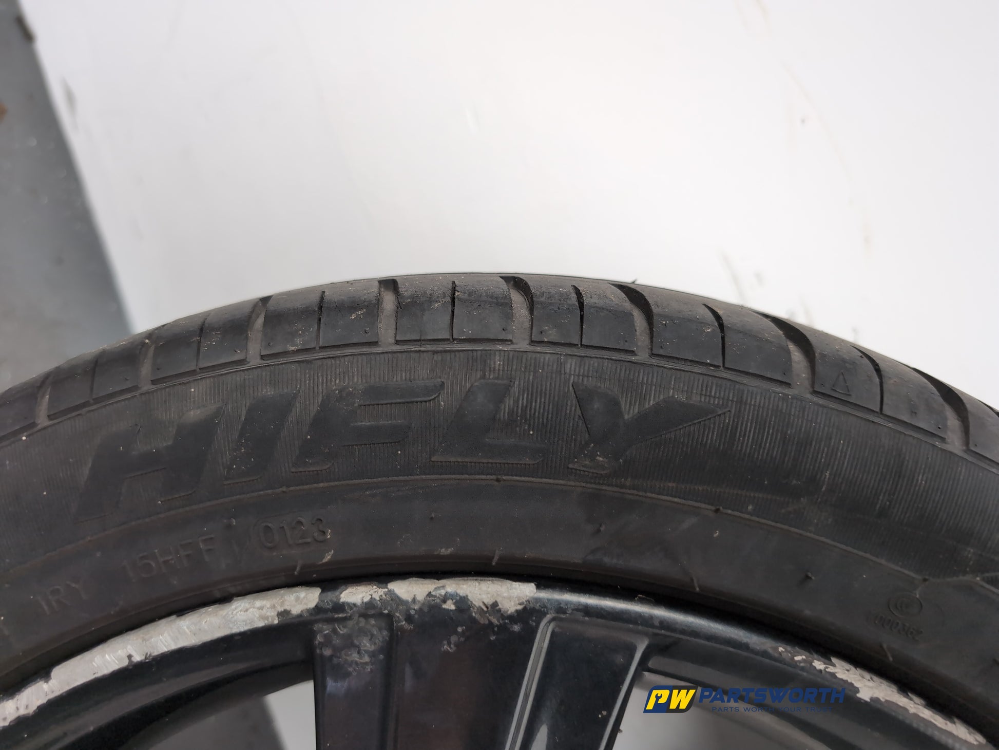 Wheel Road Alloy 10