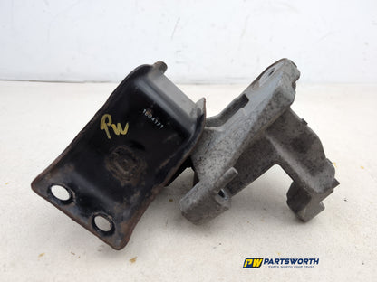 Engine Mounting RH 10