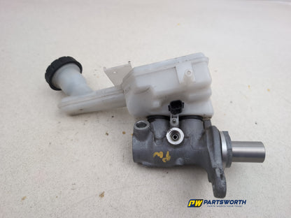 Brake Master Cylinder Assembly 9