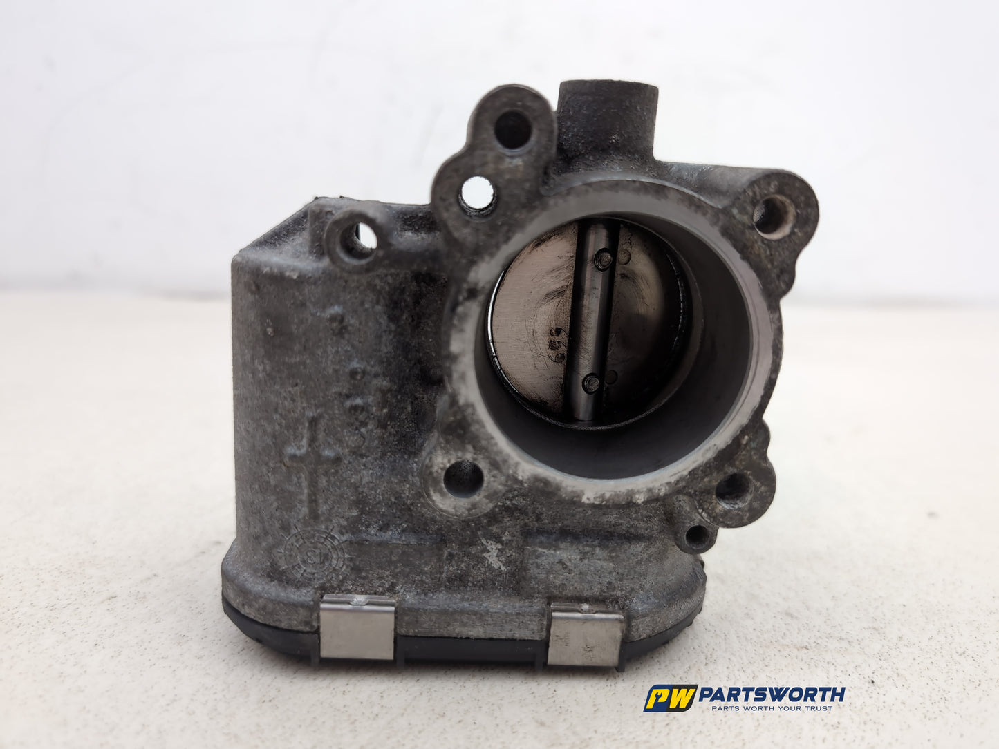 Throttle Body 10